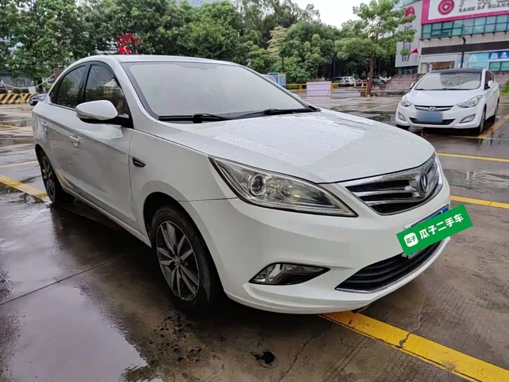 Changan Eado — миниатюра 4
