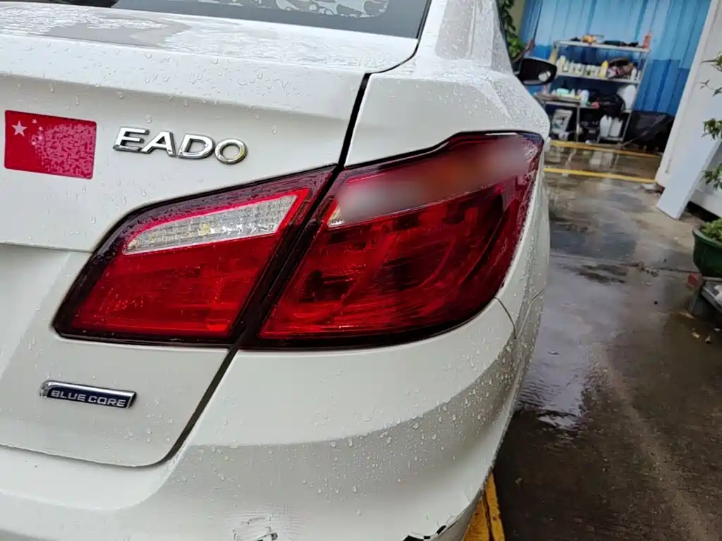Changan Eado — миниатюра 8