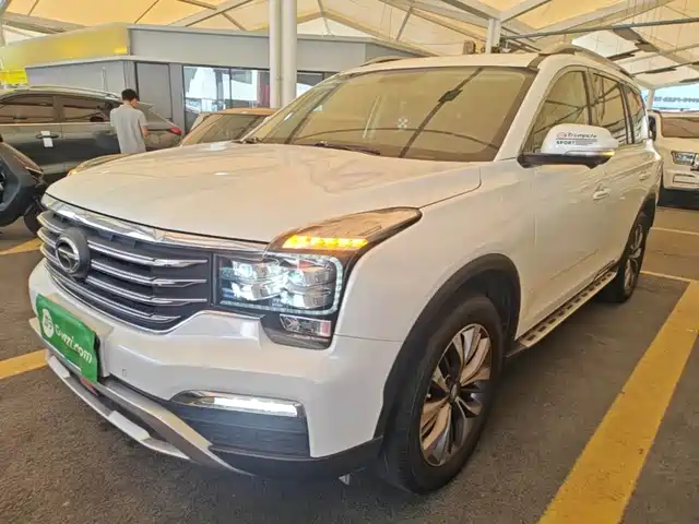 2017 GAC Trumpchi GS8