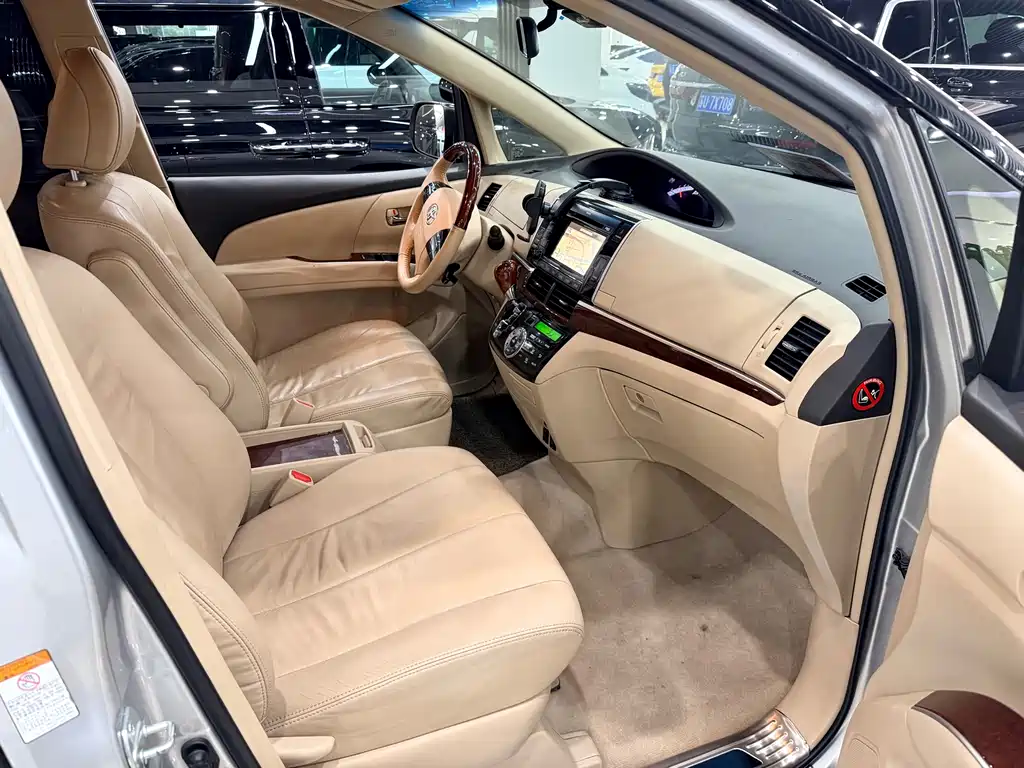 Toyota Previa — миниатюра 11