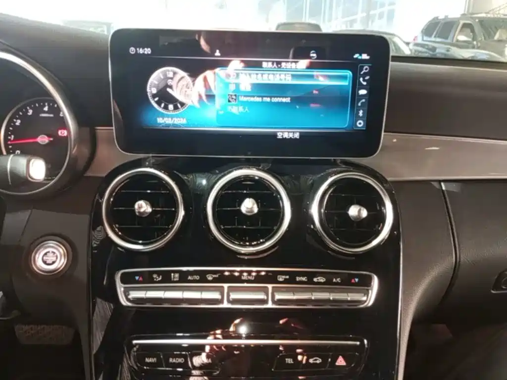 Mercedes-Benz C-Class — миниатюра 13
