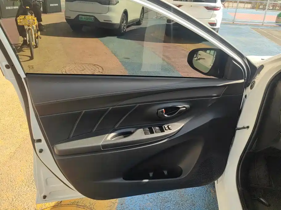 Toyota Vios — миниатюра 7