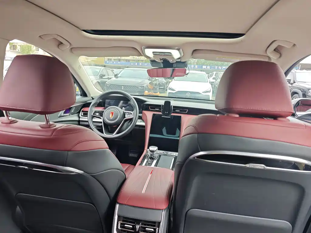 Hongqi Hongqi H5 — миниатюра 7
