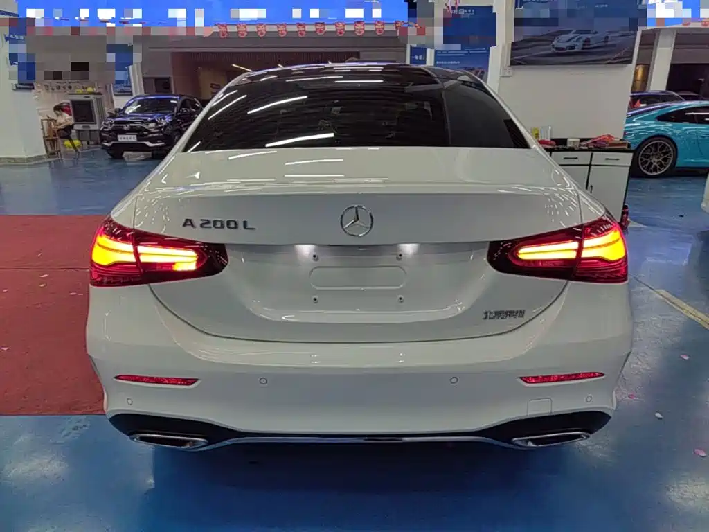 Mercedes-Benz A-Class — миниатюра 6
