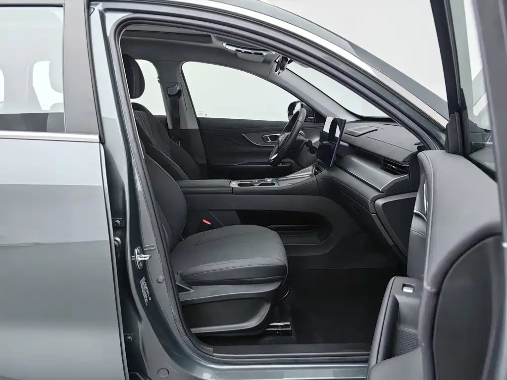 Chery Tiggo 8 PLUS — миниатюра 23