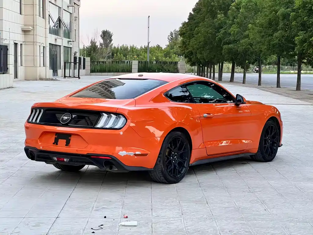 Ford Mustang 2020 2.3L EcoBoost