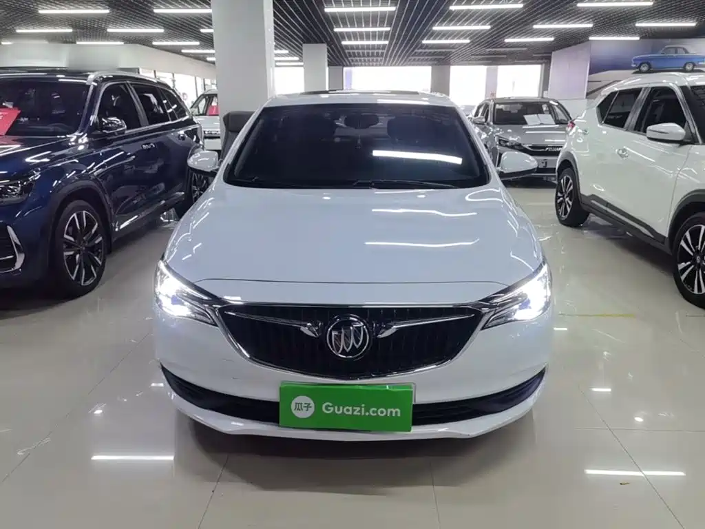 Buick Excelle — миниатюра 3