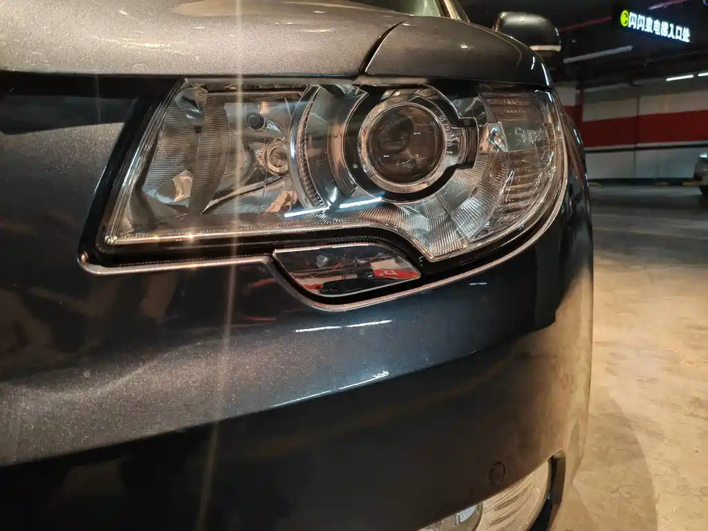 Skoda Superb — миниатюра 12