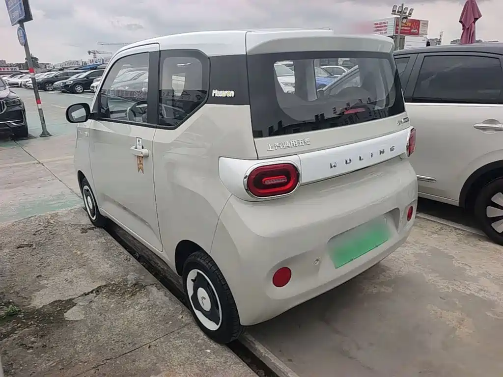 Wuling MINIEV — миниатюра 5