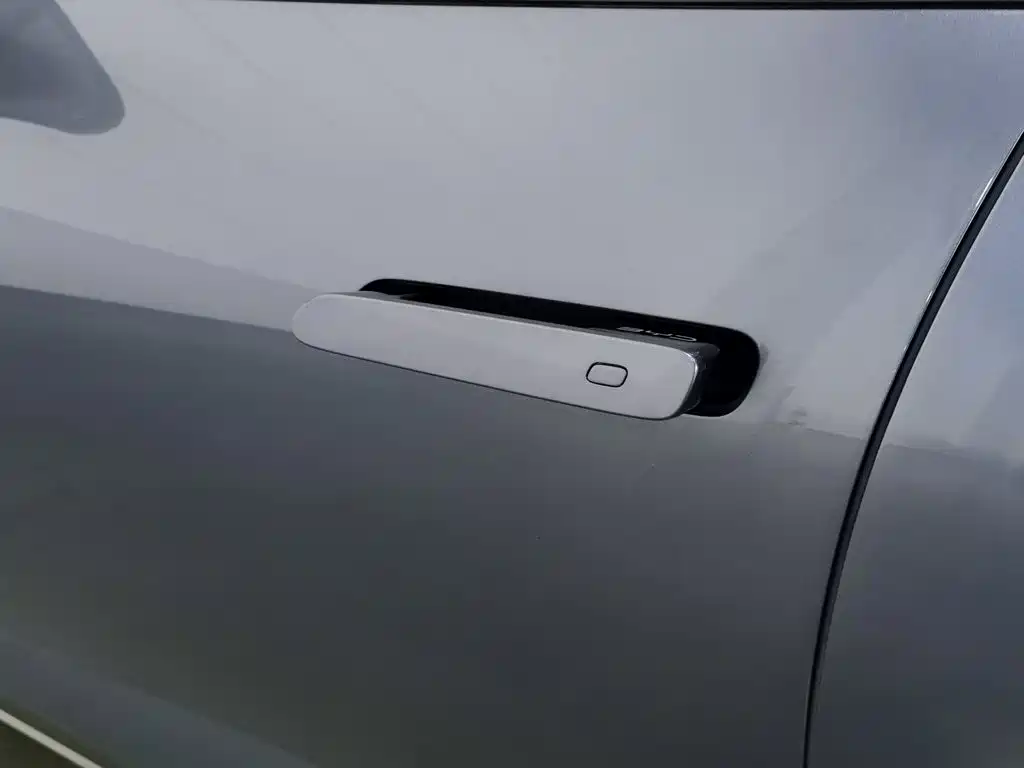 BYD Seal — миниатюра 18