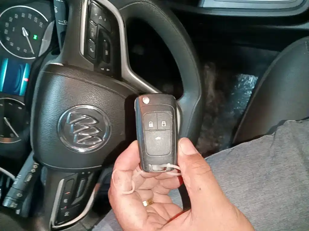 Buick Excelle — миниатюра 9