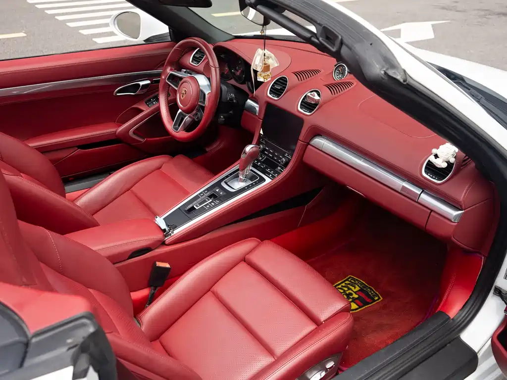 Porsche 718 2022 Boxster 2.0T