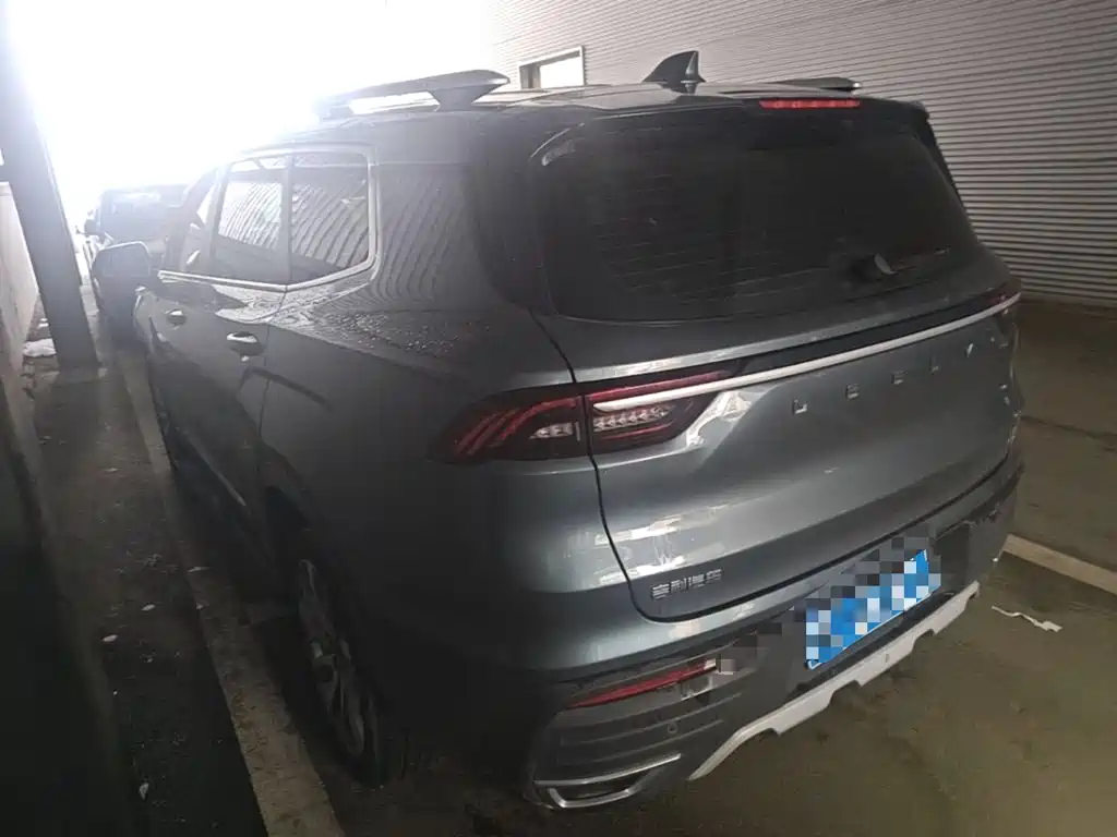 Geely Haoyue — миниатюра 7