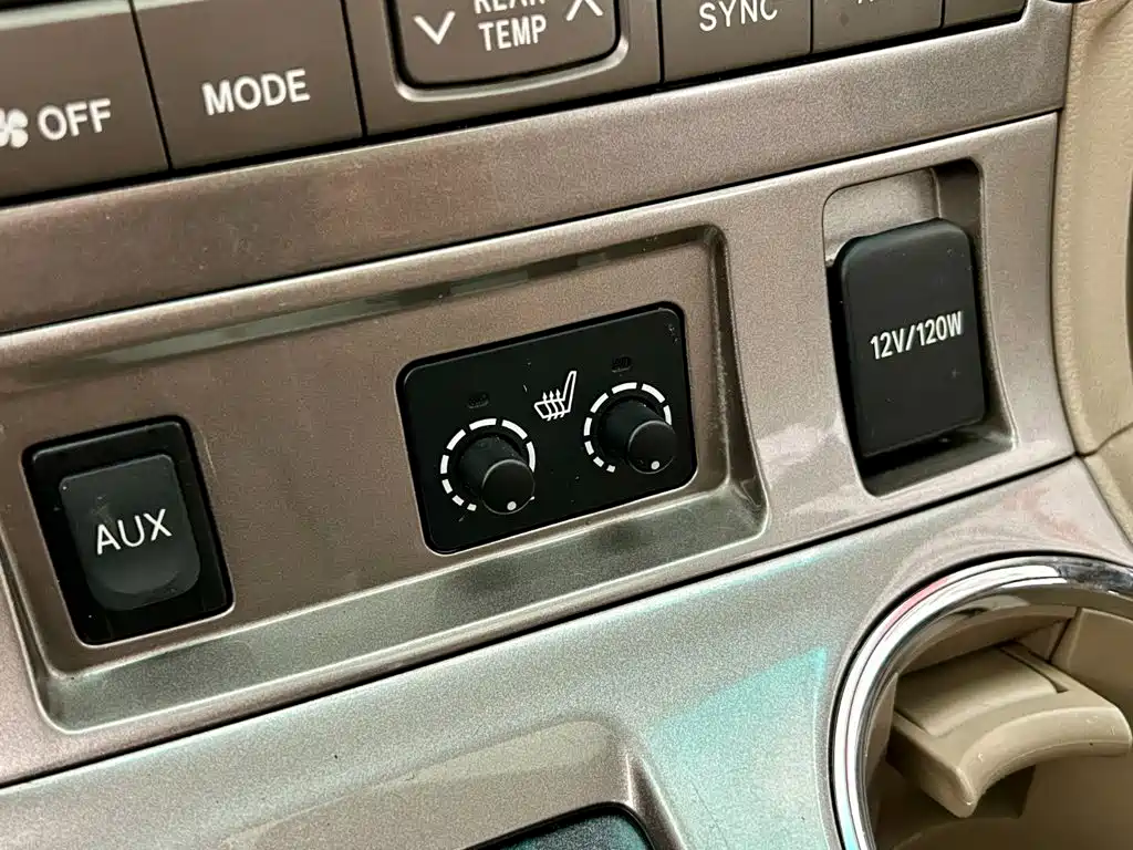 Toyota Highlander — миниатюра 12