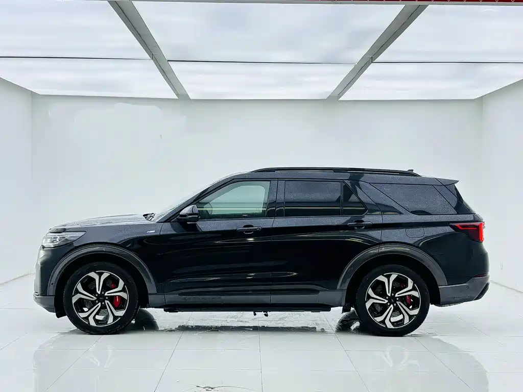 Ford Explorer — миниатюра 4