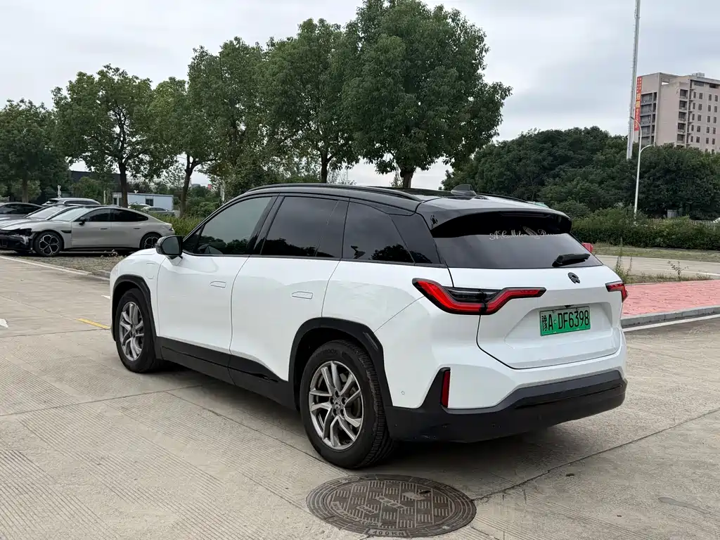 NIO ES6 — миниатюра 5