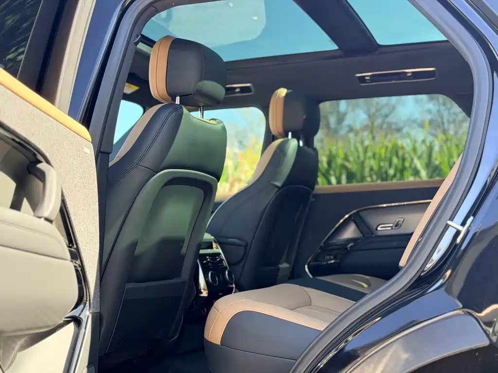 Land Rover Sport — миниатюра 16