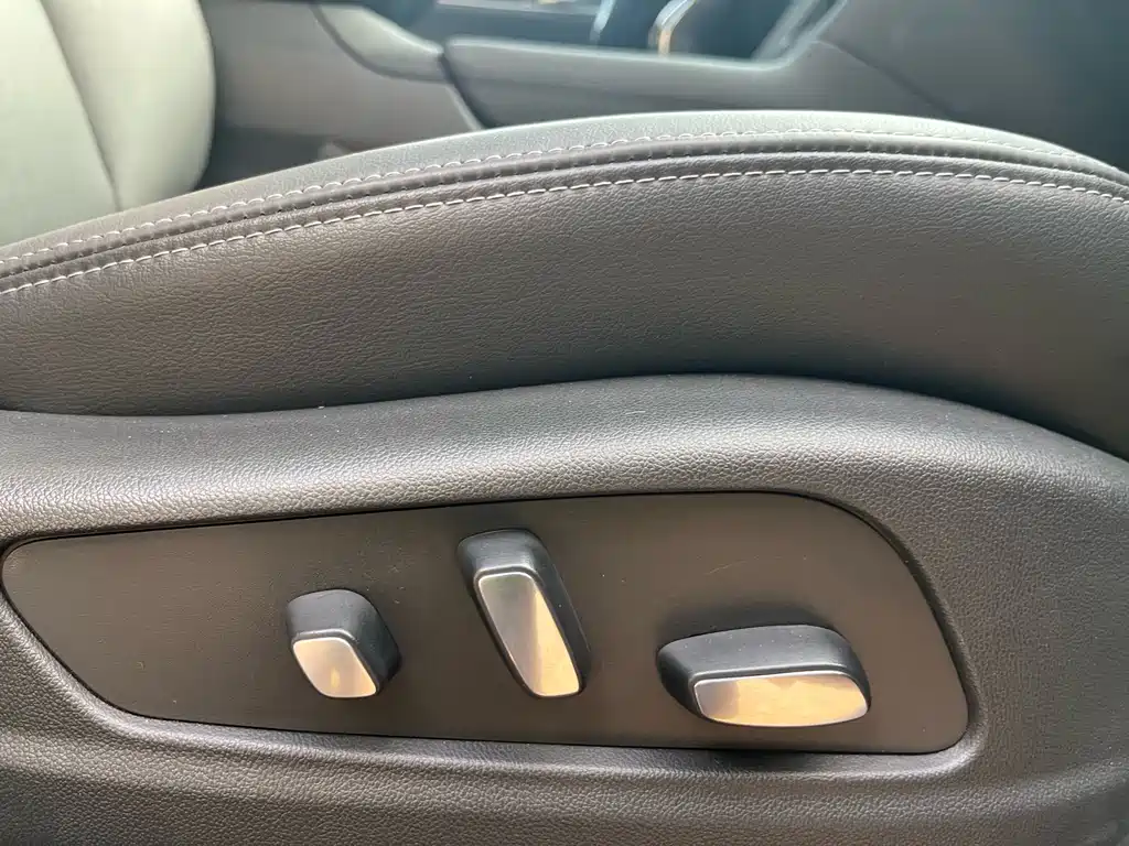 Cadillac XT6 — миниатюра 31