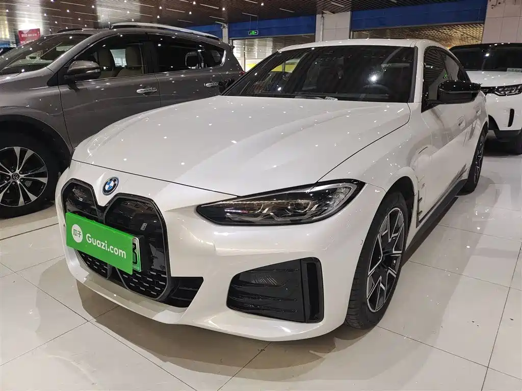 BMW i4 2022 eDrive40