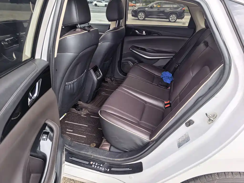 Changan CC 2018 1.5T AT V