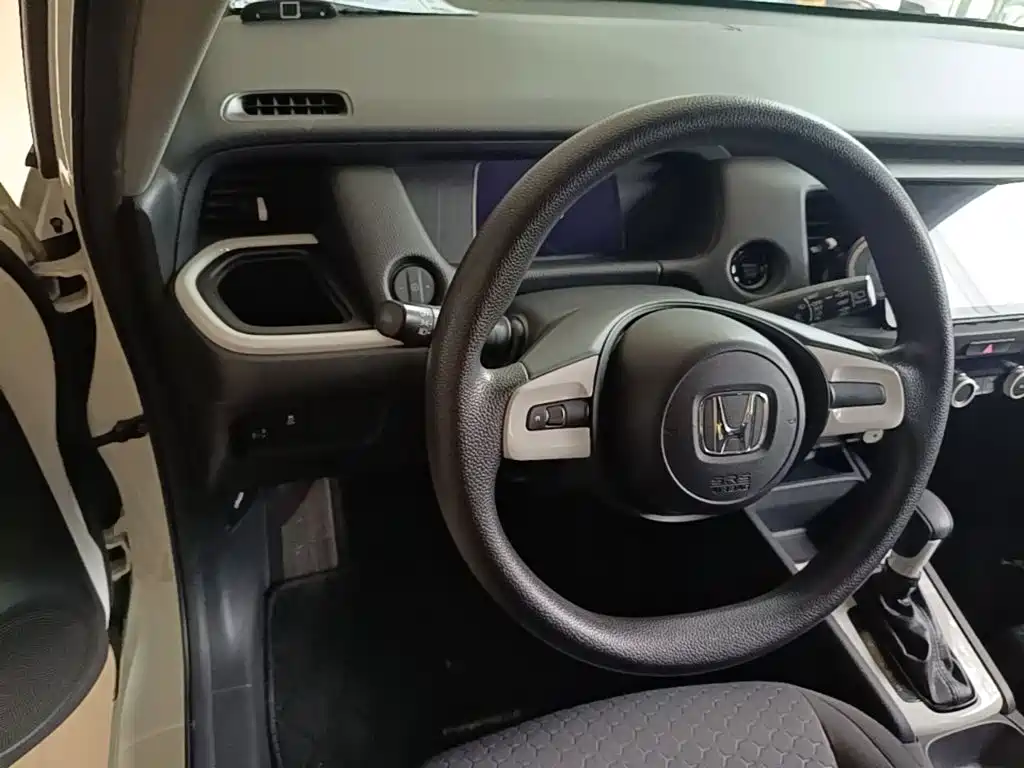 Honda Fit — миниатюра 11