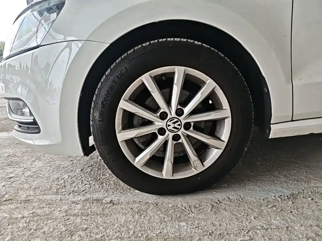 Volkswagen Polo — миниатюра 23