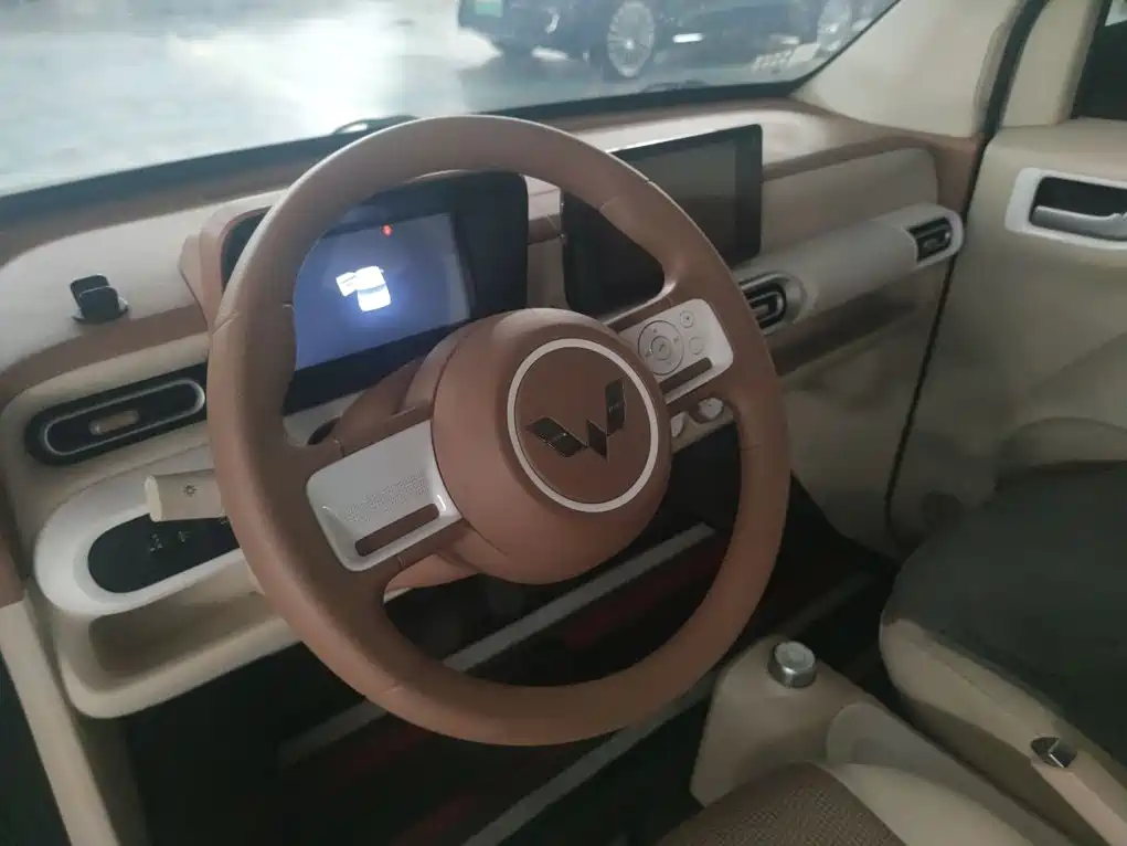 Wuling MINIEV — миниатюра 15