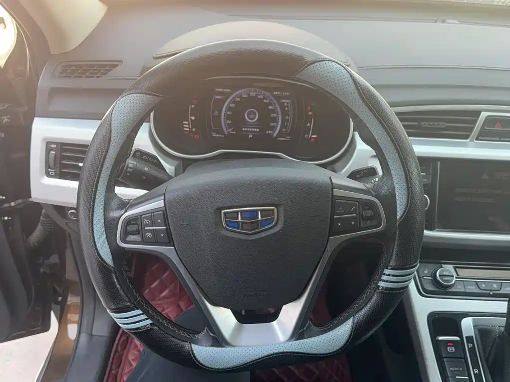 Geely Boyue — миниатюра 4