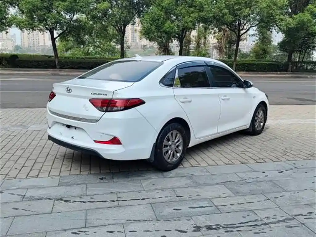 Hyundai Elantra 2018 1.6L AT GL V