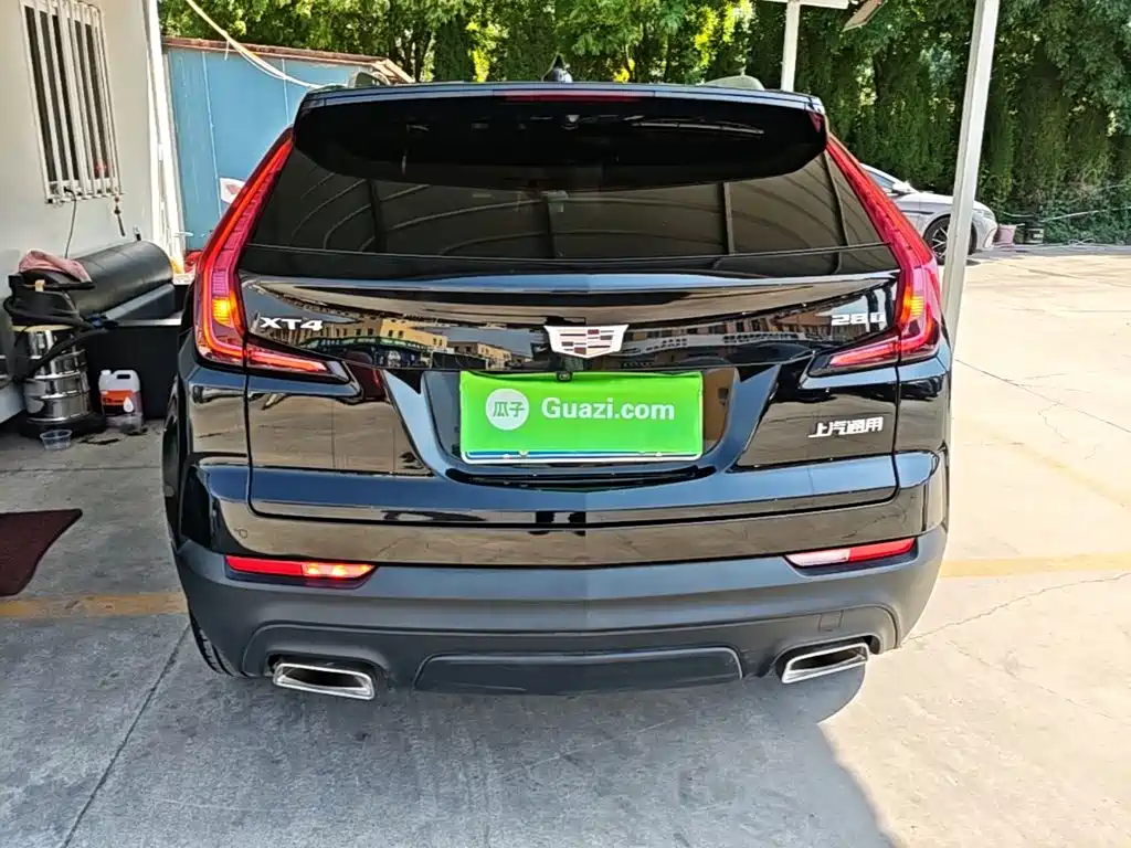 Cadillac XT4 2023 28T