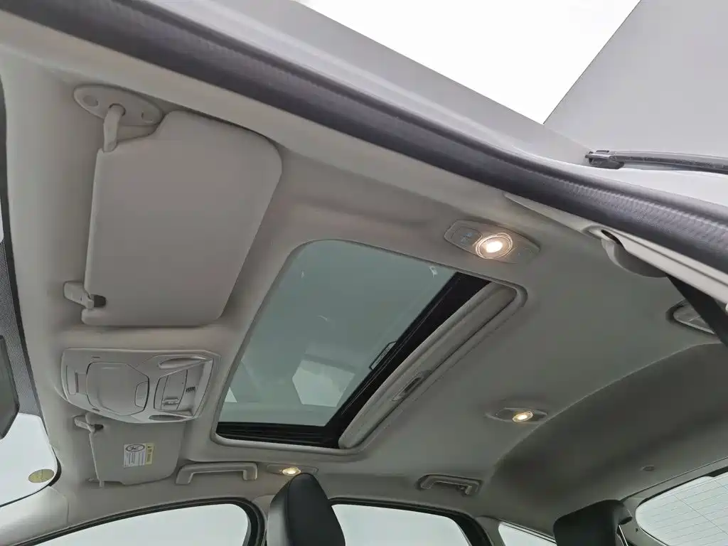 Ford Focus — миниатюра 14