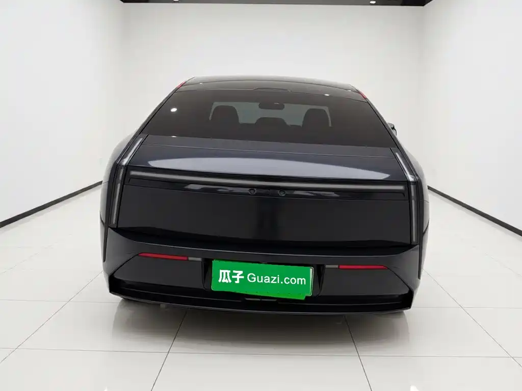 XPeng P7 — миниатюра 3