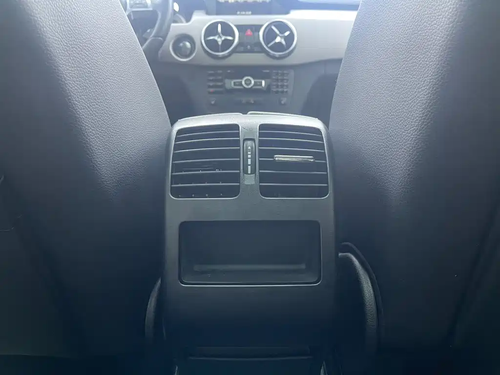 Mercedes-Benz GLK-Class — миниатюра 16