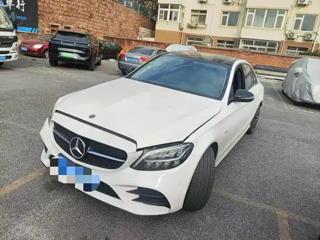 MERCEDES BENZ C CLASS