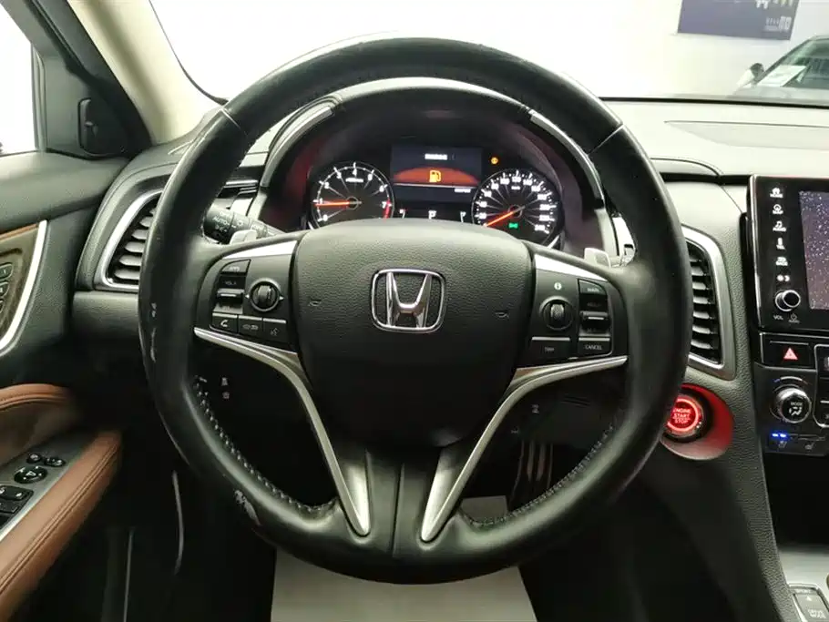 HONDA CROWN ROAD
