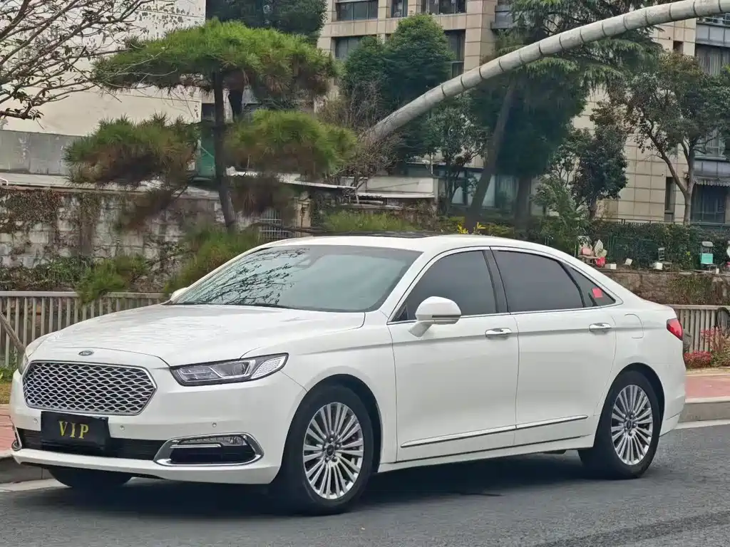 Ford Taurus