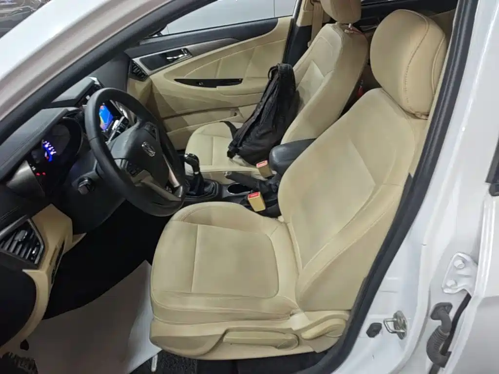 Changan Eado — миниатюра 15