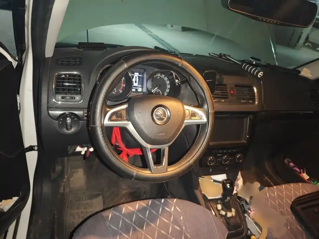 Skoda Yeti 2017 TSI280 DSG