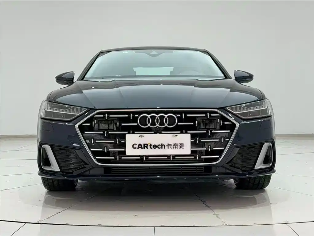 Audi A7L 2023