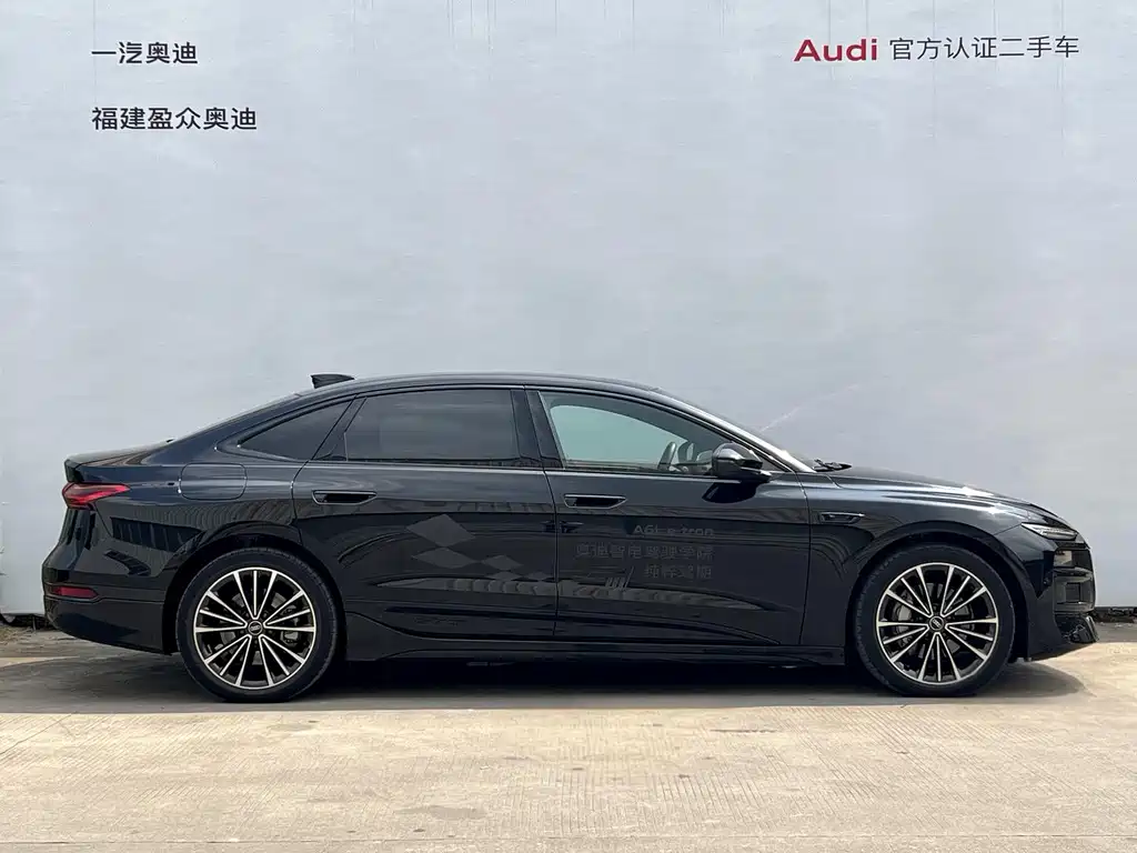 Audi A6L e-tron — миниатюра 3