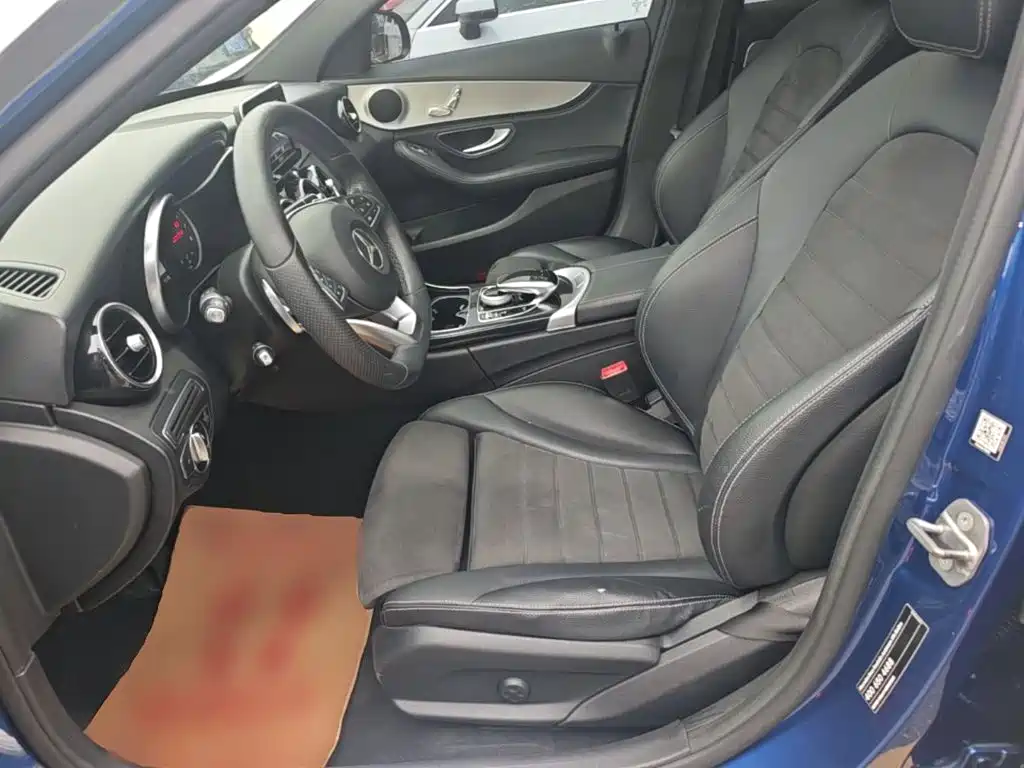 Mercedes-Benz C-Class — миниатюра 15