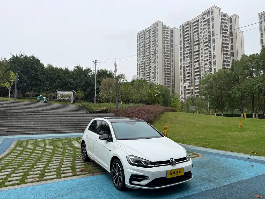 Volkswagen Golf — миниатюра 8