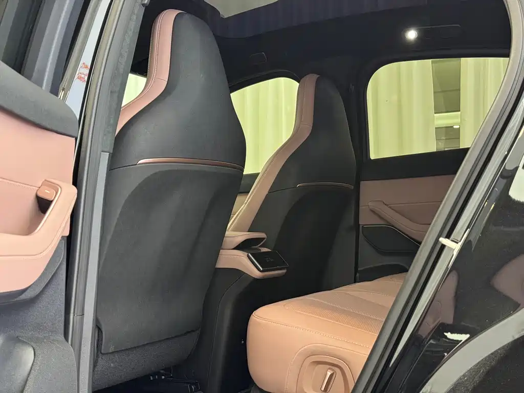 NIO EC6 2024 75kWh