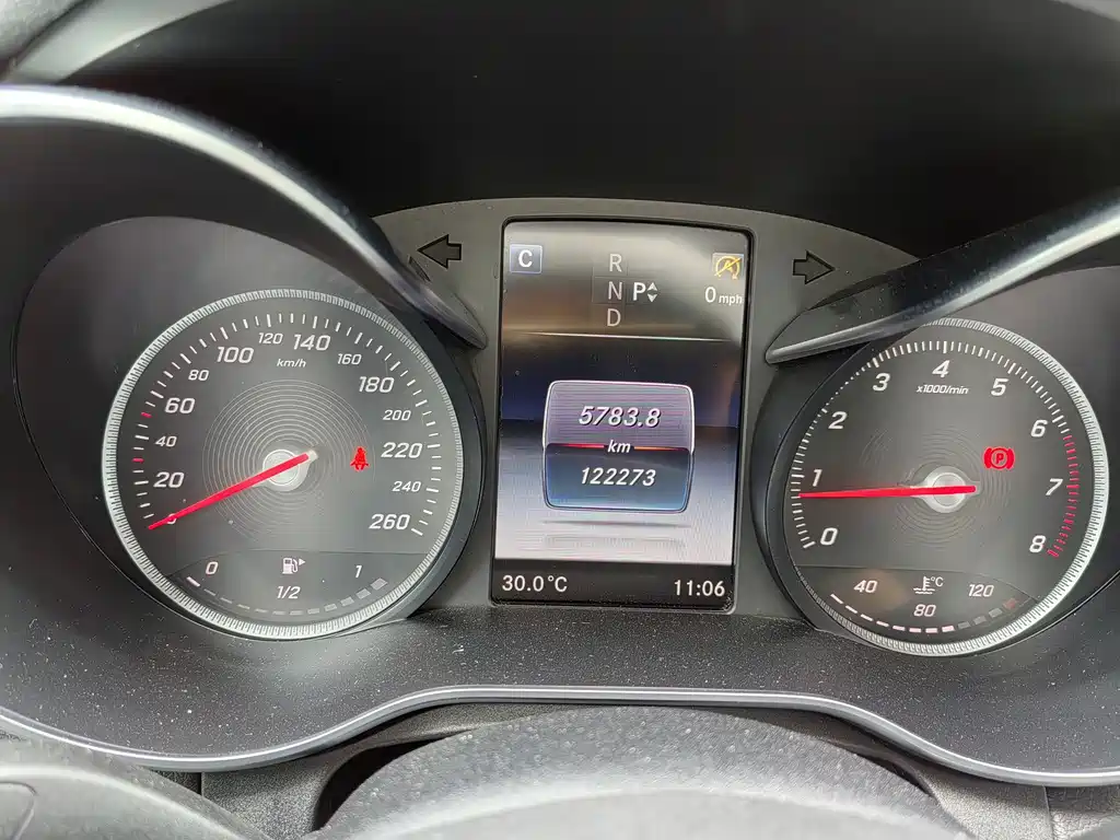 Mercedes-Benz C-Class — миниатюра 20