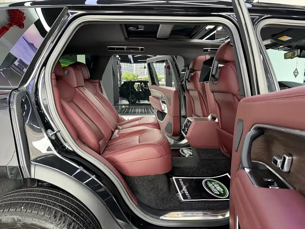 Land Rover Range Rover — миниатюра 19