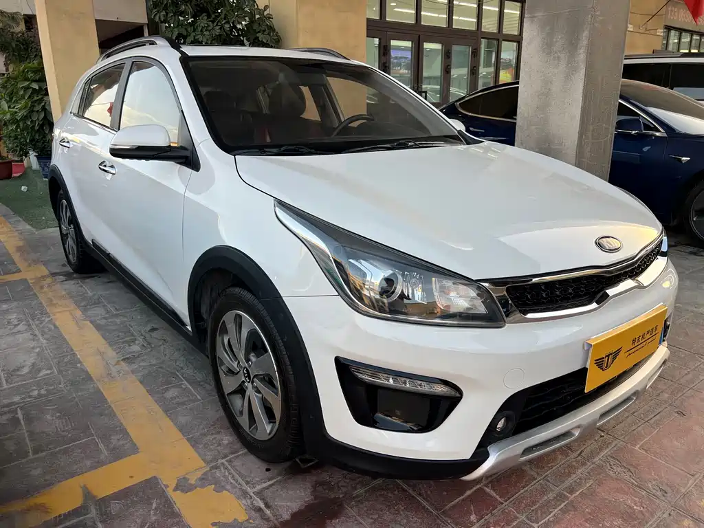Kia KX Cross — миниатюра 3