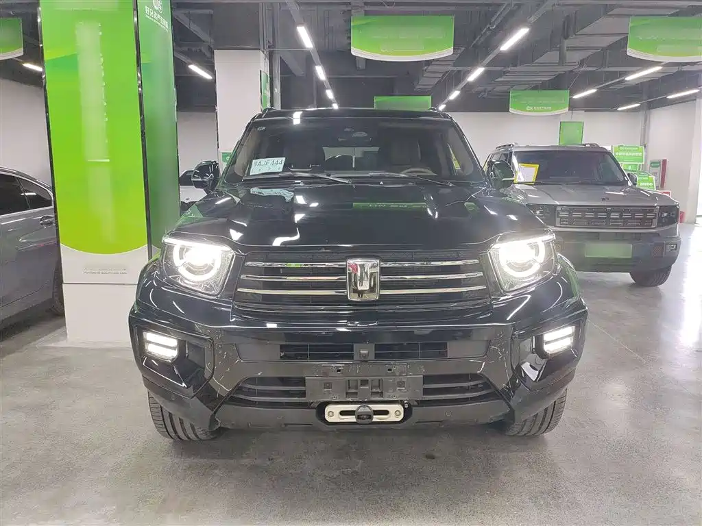 TANK TANK 700 NEW ENERGY