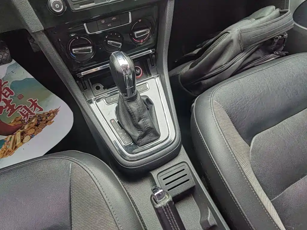 Volkswagen Bora — миниатюра 14