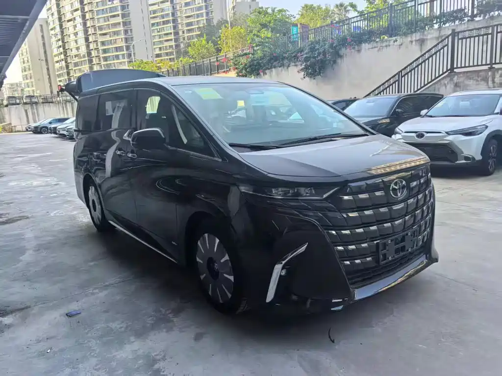 Toyota Alphard 0
