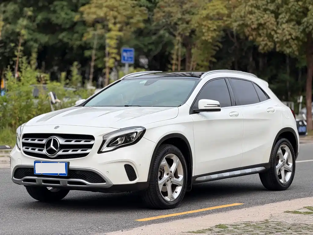 Mercedes-Benz GLA 2019